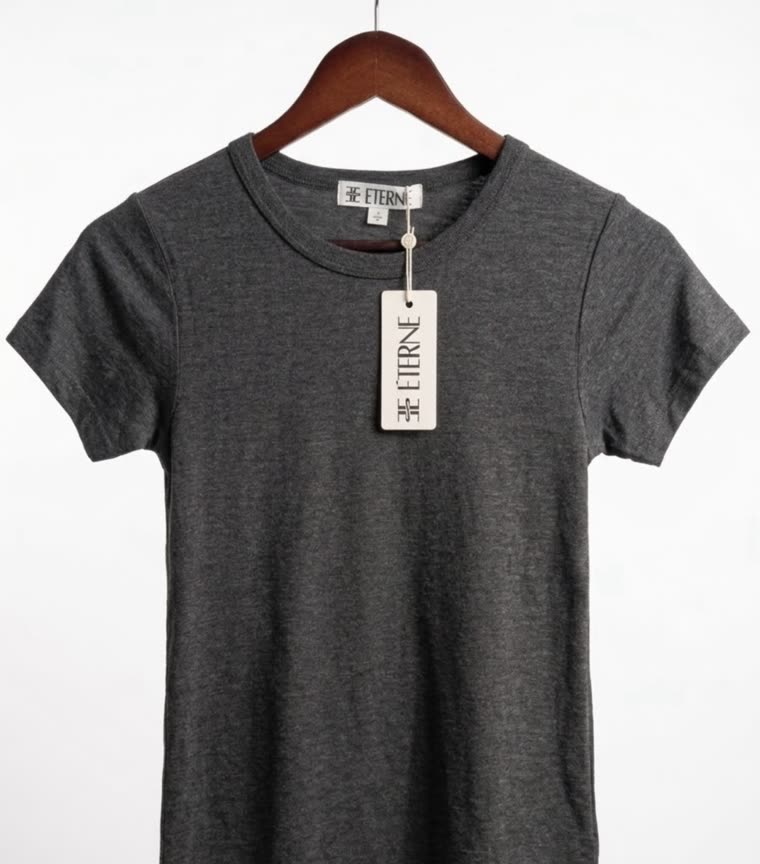 Éterne — Short Sleeve Crewneck Tee, Charcoal — new with tags